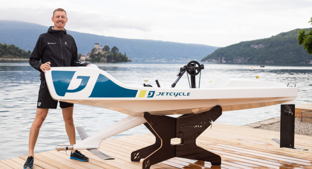 Our new boat is a game-changer in the world of water recreation. The E-JetCycle, with its sleek design and cutting-edge mechanical technologies, truly